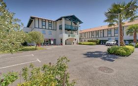 B&B Hotel Saint Jean De Luz