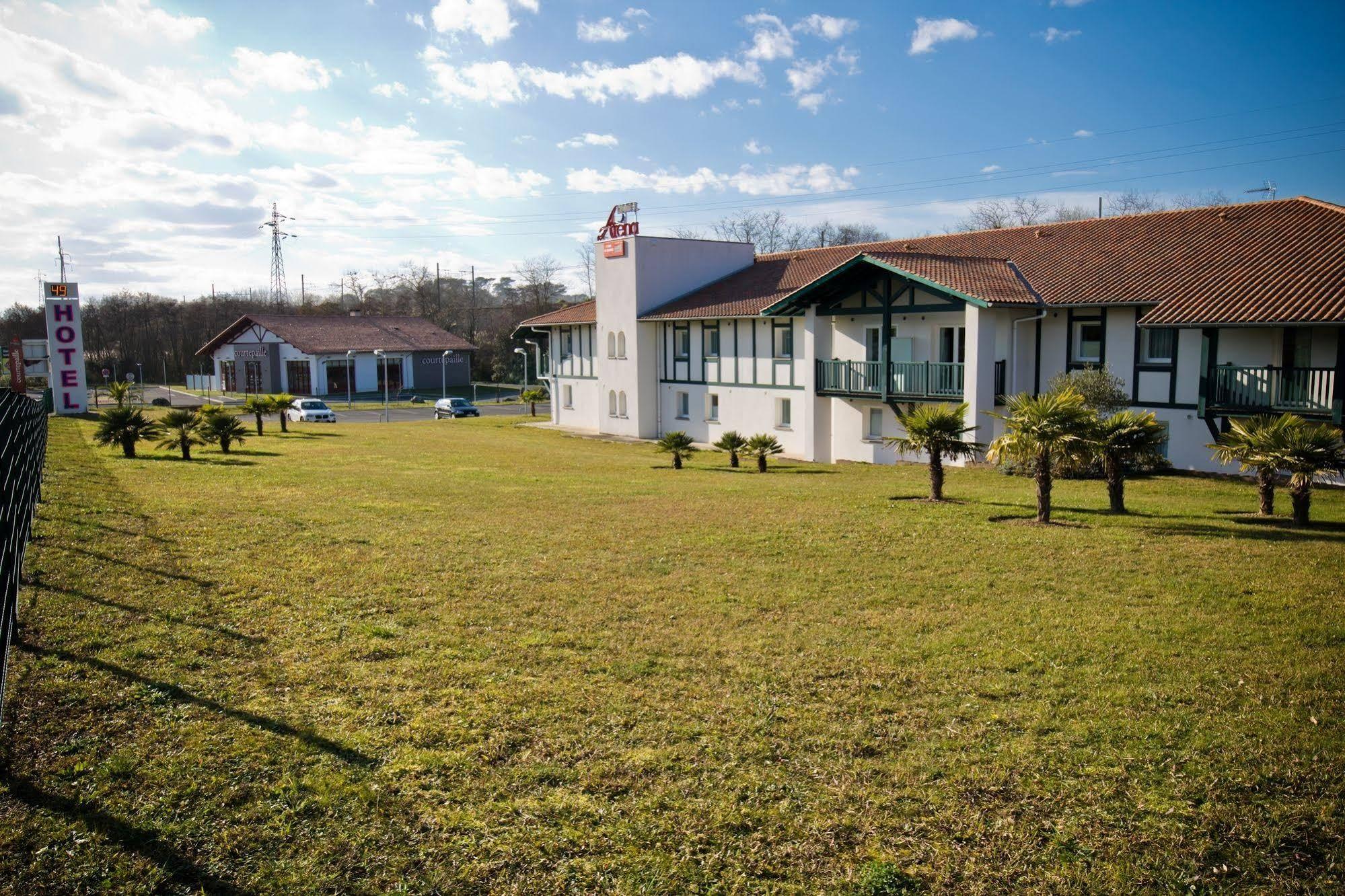 B&B Hotel Saint Jean De Luz Exterior photo